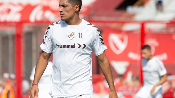 El ranchero Nico Castro anotó el primer gol de Platense en el triunfo 2 a 1 contra independiente