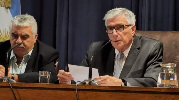 Con un deslucido discurso Dinapoli dio inició al período de sesiones ordinarias del HDC