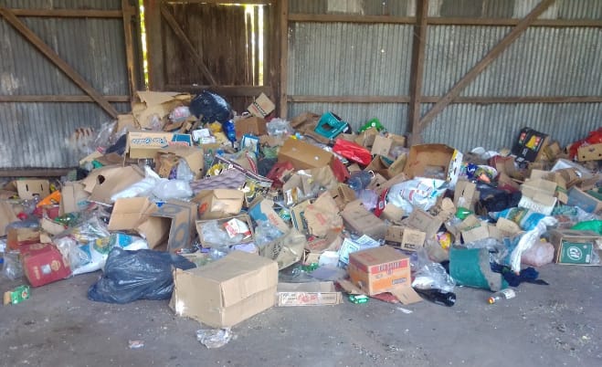 BASURAL EN GORCHS: Vecinos denuncian un abandono en la localidad