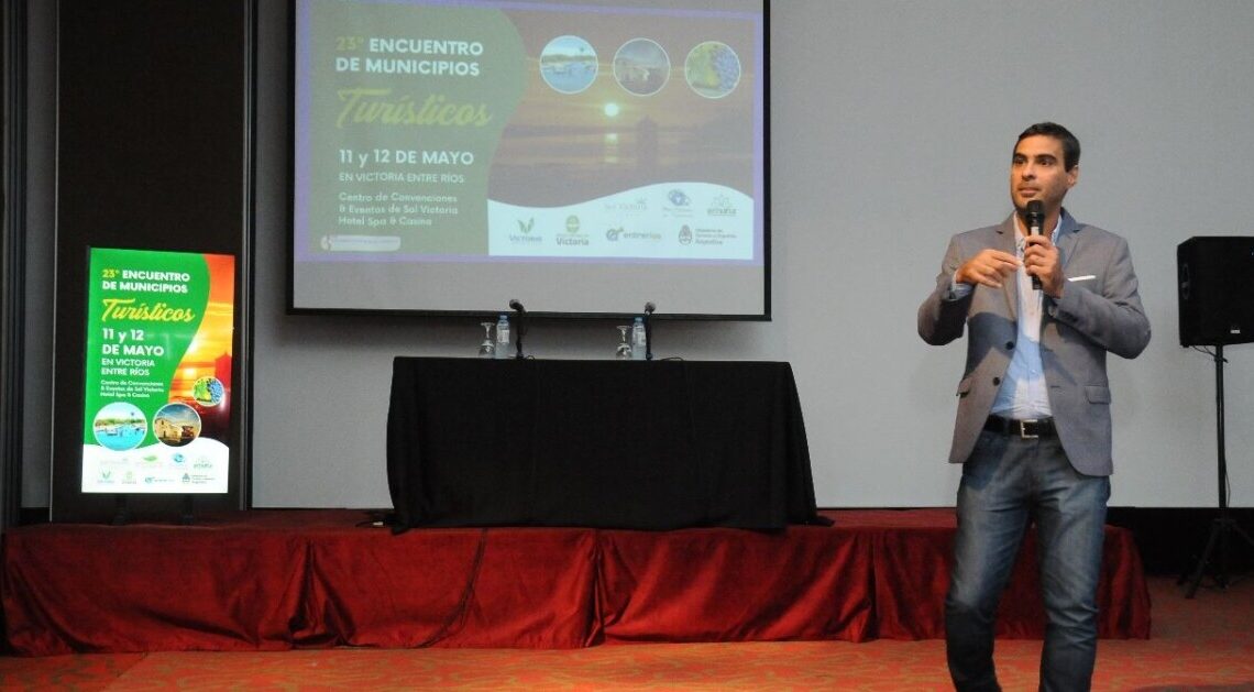 Turismo: Fuerte presencia de Villa Gesell en el 23º Encuentro de la Red Federal de Destinos Turisticos en Entre Ríos Turismo: Fuerte presencia de Villa Gesell en el 23º Encuentro de la Red Federal de Destinos Turisticos en Entre Ríos