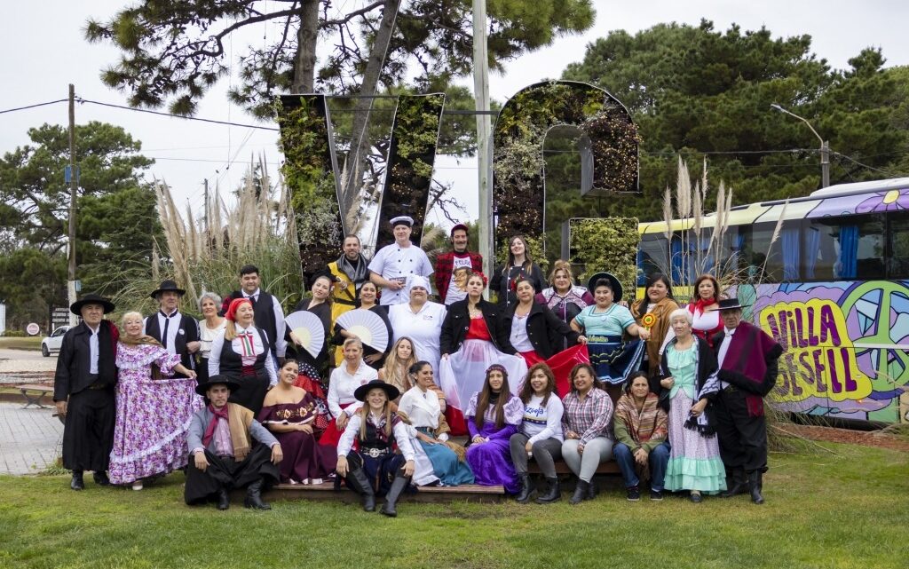 Con una gran expectativa, Villa Gesell presentó el “Calendario invernal 2023” Con una gran expectativa, Villa Gesell presentó el “Calendario invernal 2023”