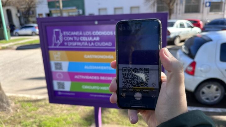 General Belgrano: Turismo incorporó nueva cartelería inteligente para datos dinámicos en estas vacaciones de invierno. Mirá la agenda