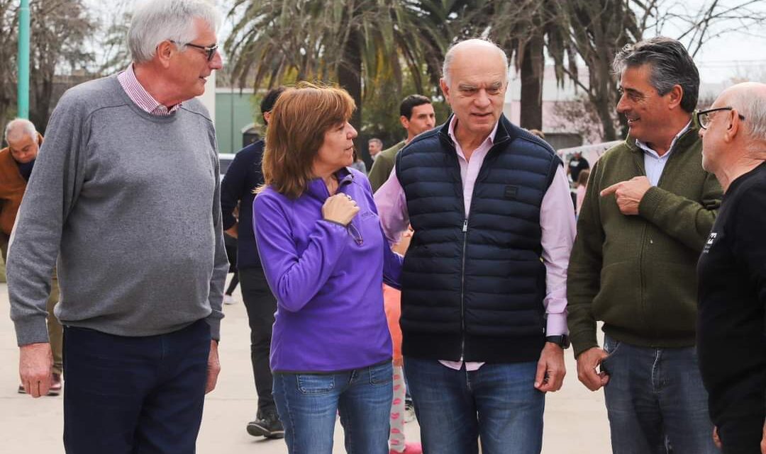 ¿Por qué Dinápoli oculta que va con Bullrich y Grindetti ? ¿Por qué Dinápoli oculta que va con Bullrich y Grindetti ?