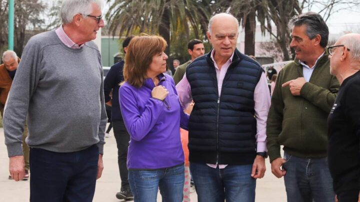 ¿Por qué Dinápoli oculta que va con Bullrich y Grindetti ?