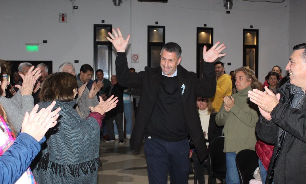 PILA: en un triunfo histórico Sebastián Walker alcanzó el 66.48% de los votos. PILA: en un triunfo histórico Sebastián Walker alcanzó el 66.48% de los votos.