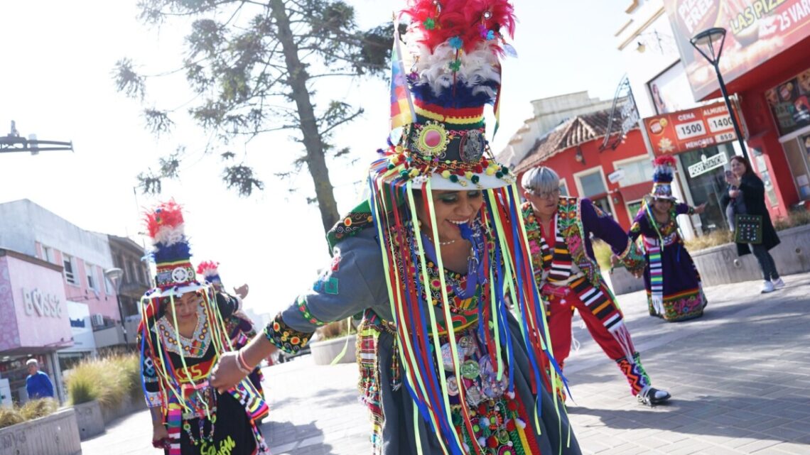 Una vez más, Villa Gesell fue escenario de la fiesta de la Virgen de Copacabana