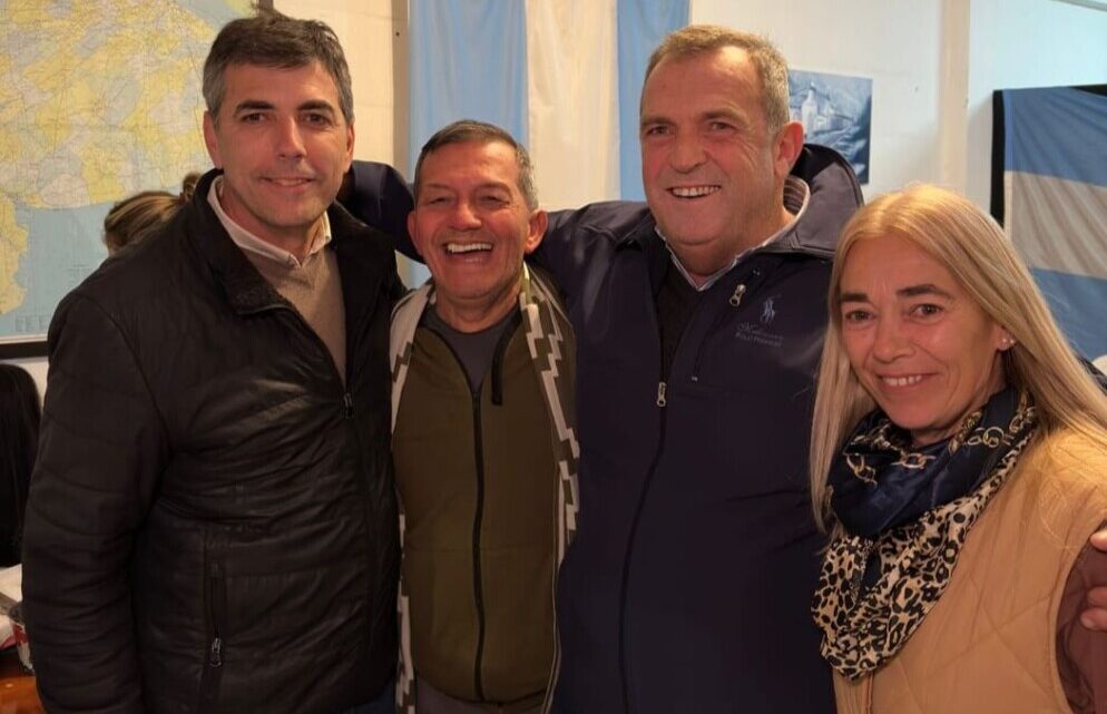 CHASCOMÚS: Juntos por el Cambio la fuerza mas votada. Santiago Dos Santos será el candidato a Intendente CHASCOMÚS: Juntos por el Cambio la fuerza mas votada. Santiago Dos Santos será el candidato a Intendente