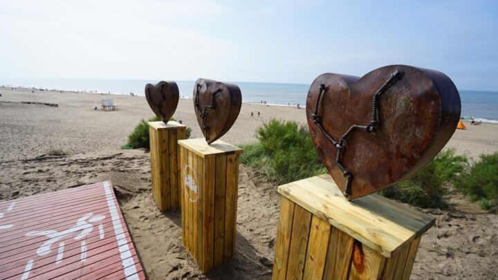 Villa Gesell es el primer municipio bonaerense en autorizar los casamientos en la playa