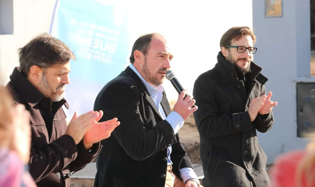 RANCHOS: Álvarez anunció la inauguración de nuevos edificios educativos y entrega de viviendas RANCHOS: Álvarez anunció la inauguración de nuevos edificios educativos y entrega de viviendas