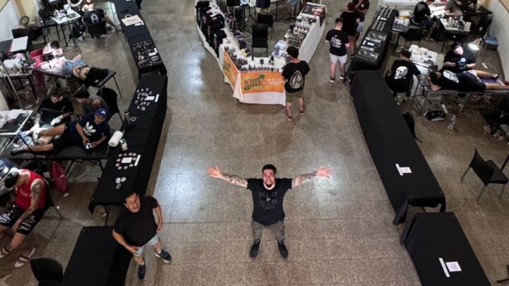 ROMÁN MAIPARSI: “fue una gran emoción poder nuclear a grandes tatuadores en mi ciudad”
