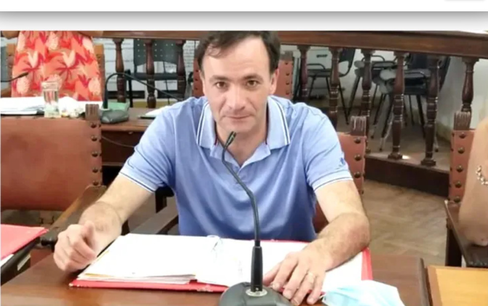 CHASCOMÚS: Andrés Sanucci, del radicalismo, es el nuevo presidente del Concejo Deliberante CHASCOMÚS: Andrés Sanucci, del radicalismo, es el nuevo presidente del Concejo Deliberante