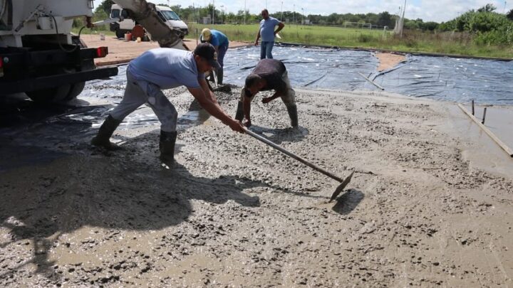 RANCHOS: Avanza la obra del Playón Multideportivo en el predio del C.A.R