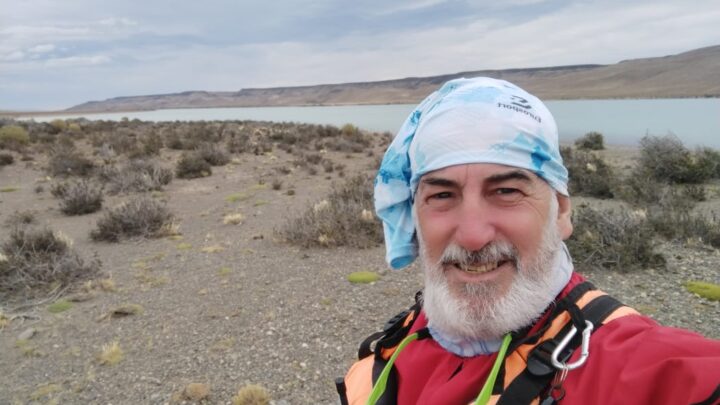 ORGULLO CASTELLENSE: Realizó 318 km en kayak en la bajada del Río Santa Cruz
