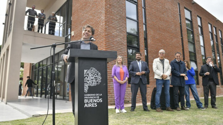 Kicillof inauguró la Casa de la Provincia en Villa Gesell