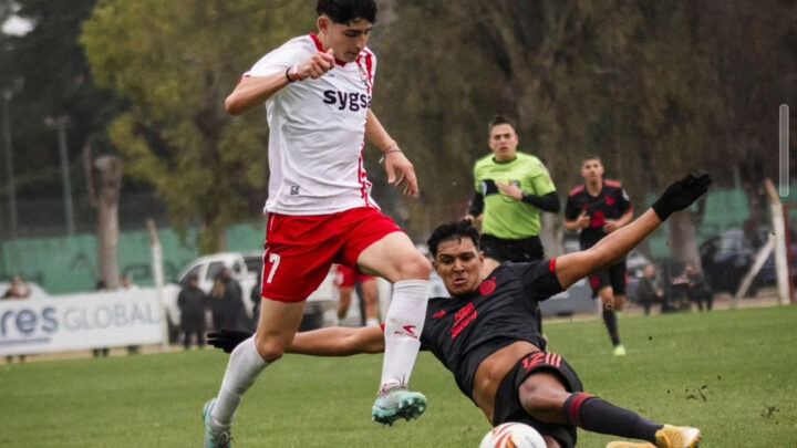 CASTELLI: Luca Landriel fue incluído por Estudiantes en la lista de la Libertadores
