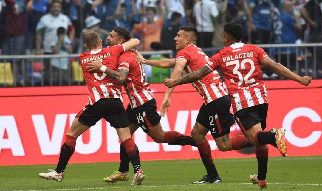 ¡Estudiaaa Estudiaaa! El Pincha le ganó a Vélez y se consagró campeón del fútbol argentino