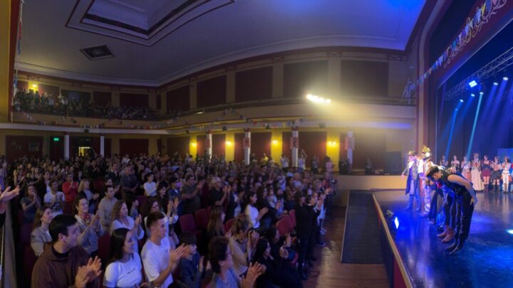 GRAL BELGRANO: Proyectó Curá brilló y emociono a todos los presentes en el Cine Teatro Español