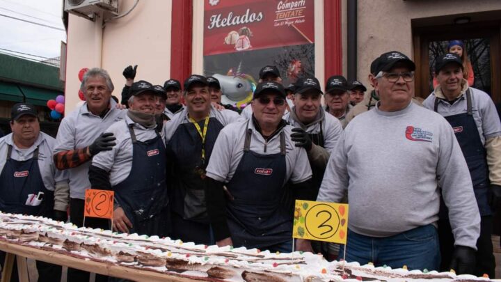 Dia del Niño en Monte: Peña “Los Eternos” prepara una torta de 100 metros de largo