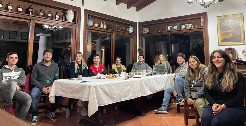 Jóvenes Evolución Chascomús – UCR: “vemos a la dirigencia tradicional ausente y distante de los reclamos”