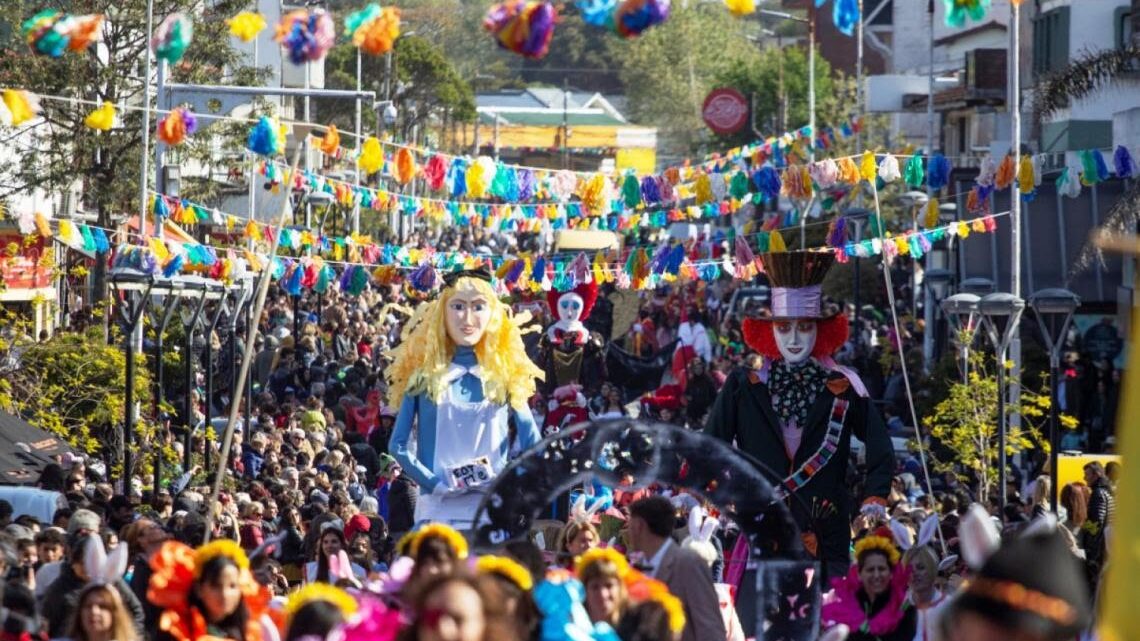 Villa Gesell: el cronograma completo de la 43º Fiesta Nacional de la Diversidad Cultural