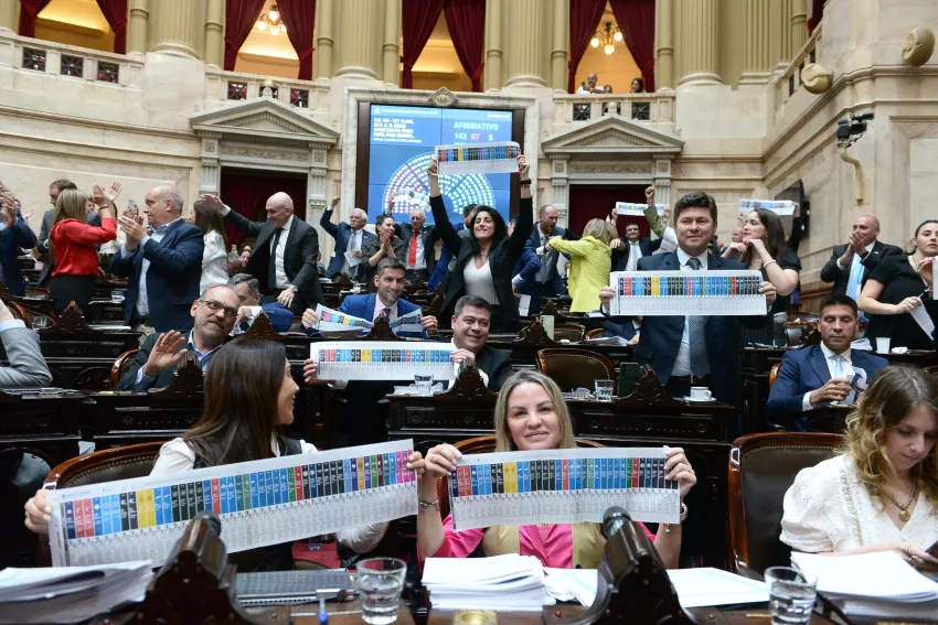 Histórico cambio en la forma de votar: el Congreso aprobó la boleta única de papel