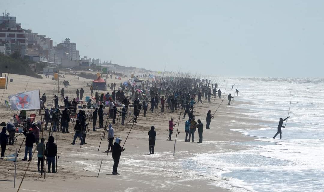 Con gran éxito finalizó la 25º Fiesta Nacional de la Brótola en Villa Gesell Con gran éxito finalizó la 25º Fiesta Nacional de la Brótola en Villa Gesell