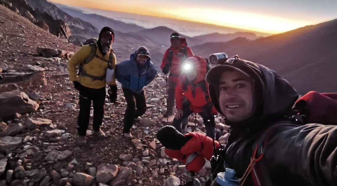 Dos castellenses llegaron a la cumbre de 5900 metros en Jujuy