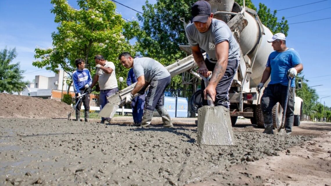 DOLORES: Se comenzó a ejecutar el Plan Municipal de Pavimento