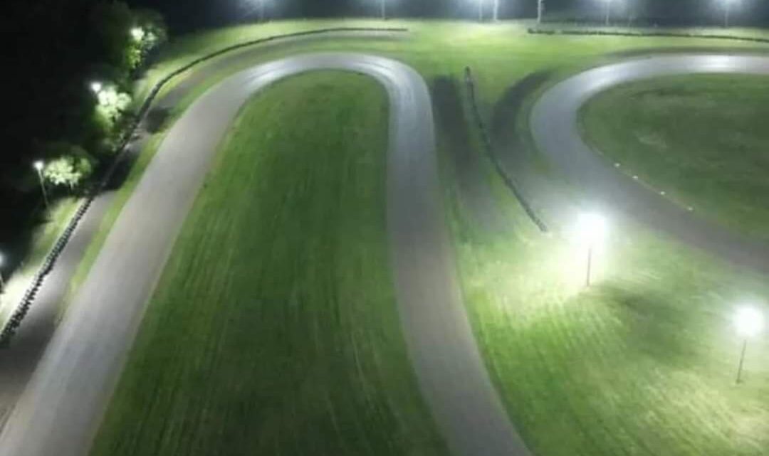 Se confirmó que se viene el Karting Nocturno en General Belgrano