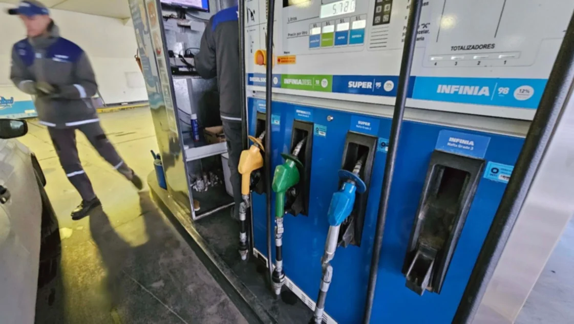 Combustibles: confirman que vuelven a aumentar a partir del viernes Combustibles: confirman que vuelven a aumentar a partir del viernes