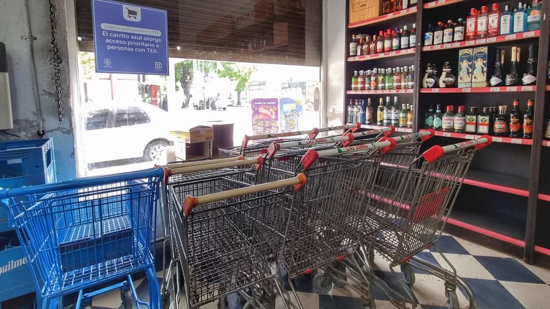 DOLORES: Supermercados incorporan “carritos azules” para familias de niños con autismo DOLORES: Supermercados incorporan “carritos azules” para familias de niños con autismo