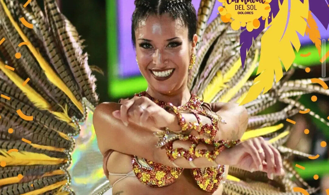 Brillo, ritmo y alegría: así se preparan las comparsas para el Carnaval del Sol Brillo, ritmo y alegría: así se preparan las comparsas para el Carnaval del Sol