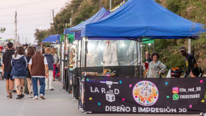 Las Ferias Artesanales y Productivas de La Costa continúan durante el finde XXL de carnavales