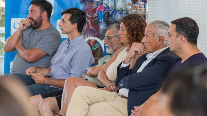 Encuentro entre el sector público y privado: La Costa se prepara para los próximos fines de semana largos