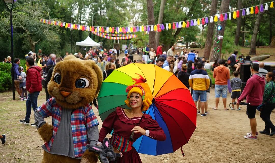 Con “Pascuas en el Bosque”, Villa Gesell encabeza las preferencias de los turistas en Semana Santa Con “Pascuas en el Bosque”, Villa Gesell encabeza las preferencias de los turistas en Semana Santa