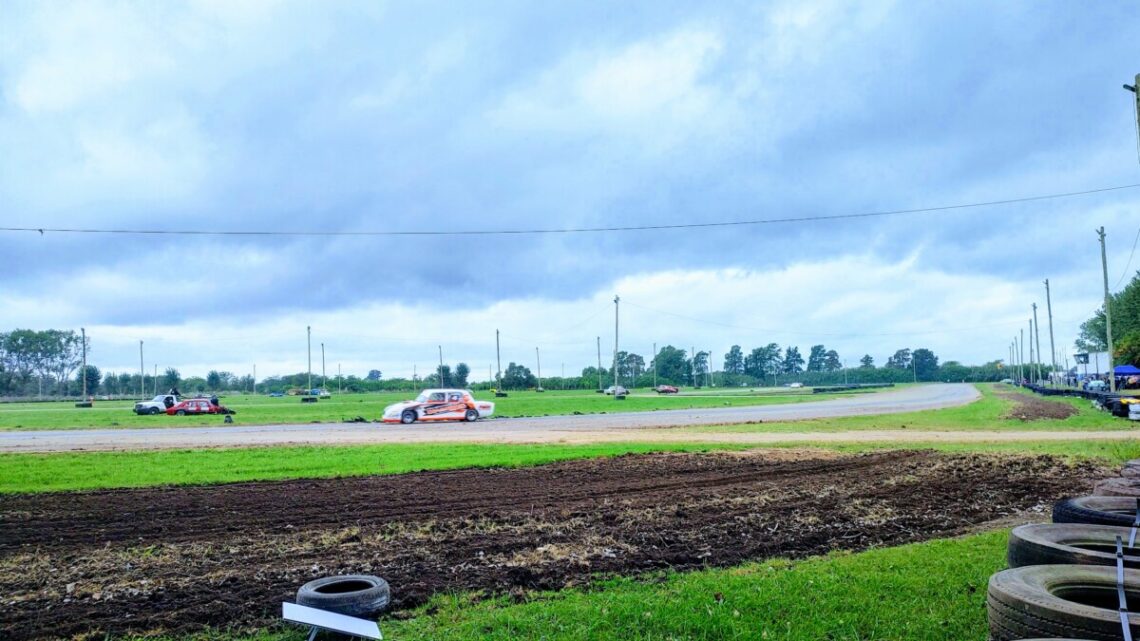 A pesar de la lluvia: El autódromo de General Belgrano brilló en un día gris