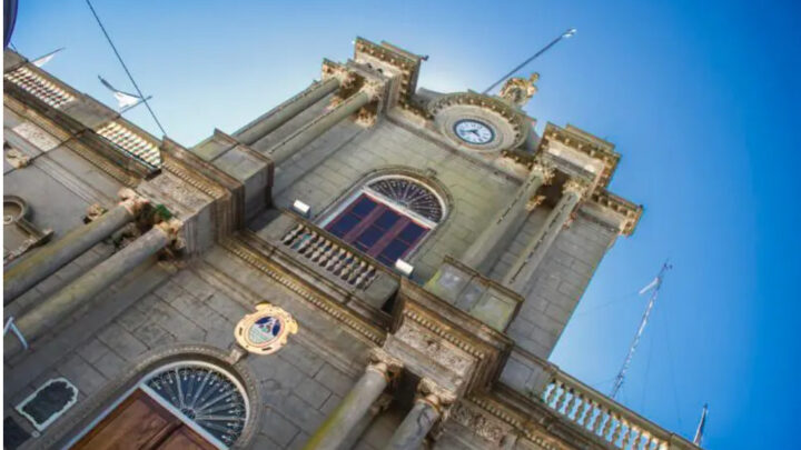 Las Flores: Aniversario a puro festejo con La Nueva Luna, Argentina en pantalla Gigante e inauguración de la cancha de Hockey