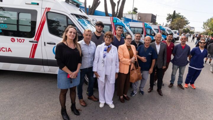 El sistema público de Salud de La Costa incorporó 6 nuevas ambulancias