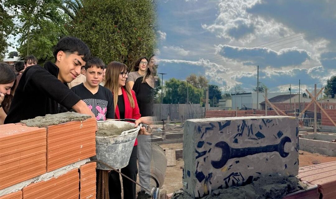 GRAL BELGRANO: Alumnos de la Escuela Técnica colocan su ladrillo fundacional
