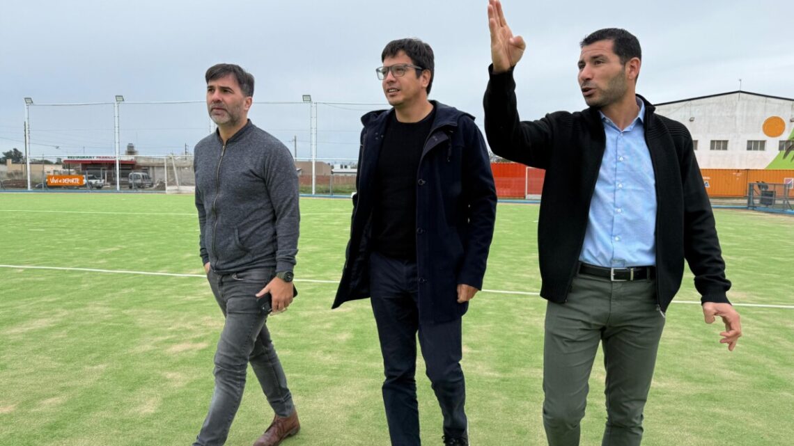 “Echarren y Cardozo Avanzan en Nuevas Políticas Deportivas para el Municipio” “Echarren y Cardozo Avanzan en Nuevas Políticas Deportivas para el Municipio”