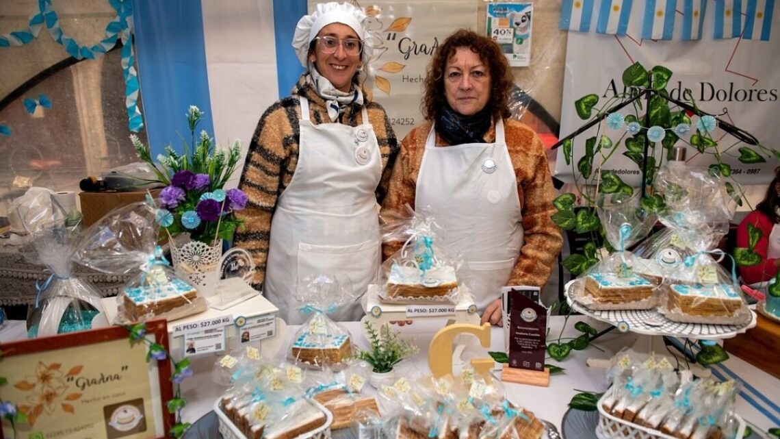 Dolores vivió un boom turístico y comercial gracias a la Fiesta de la Torta Argentina Dolores vivió un boom turístico y comercial gracias a la Fiesta de la Torta Argentina