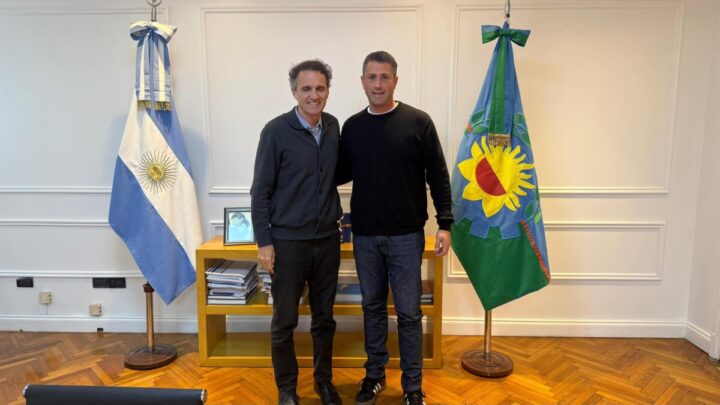 Provincia y Municipio acuerdan avanzar con la pileta climatizada, centro infantil y un nuevo impulso turístico