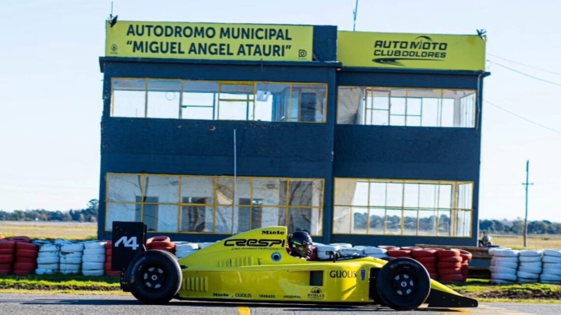 Dolores acelera su proyección: el Autódromo brilló con los autos de “Senna”