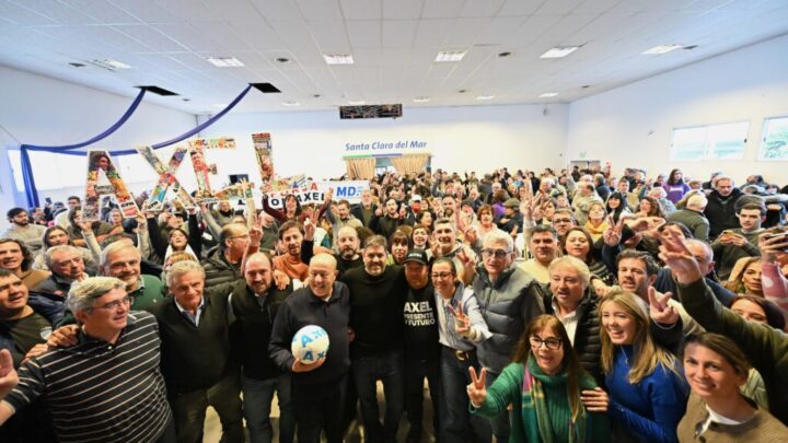 Plenario en Santa Clara: intendentes y dirigentes refuerzan su apoyo a Kicillof