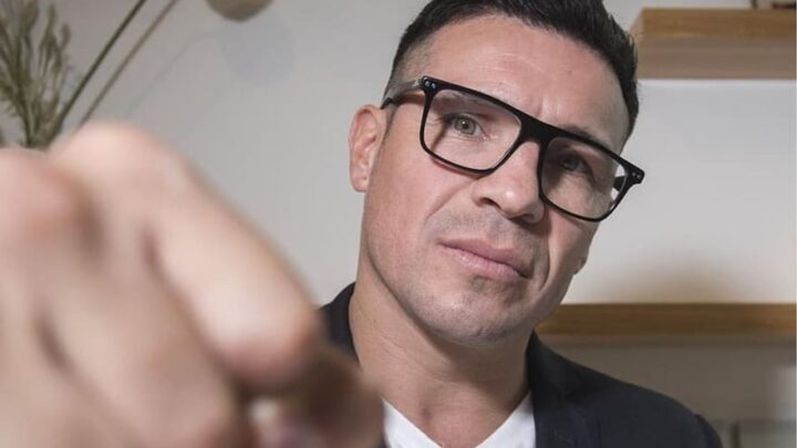 “Maravilla” Martínez llega a Santa Teresita para dar una clase inolvidable de boxeo