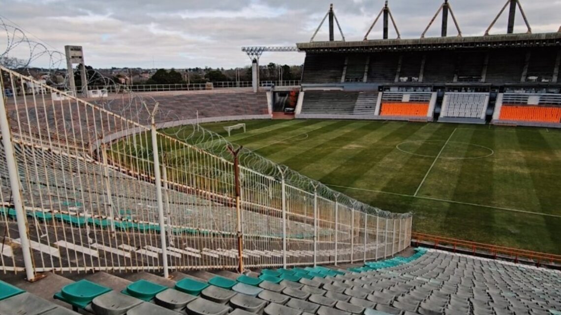 Aprobaron la privatización del Minella y el Polideportivo por 30 años Aprobaron la privatización del Minella y el Polideportivo por 30 años