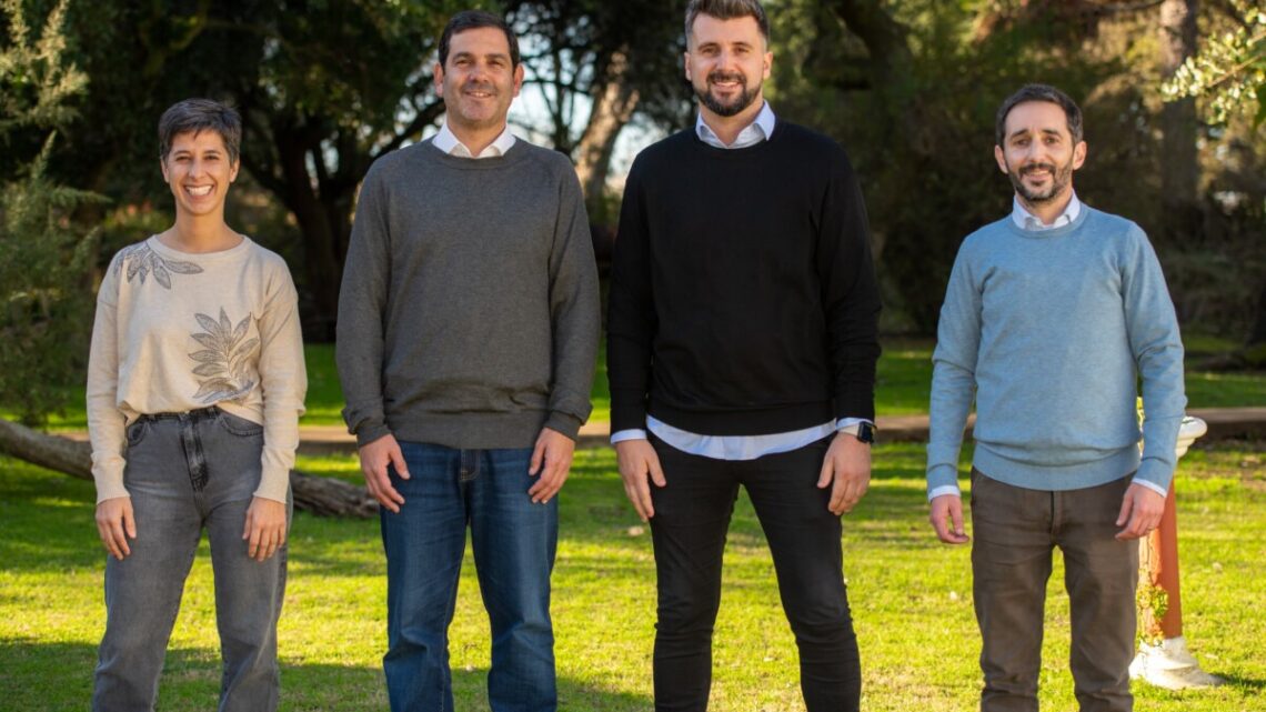 Juan Pablo García presentó su lista con referentes nuevos y compromiso ciudadano en Dolores Juan Pablo García presentó su lista con referentes nuevos y compromiso ciudadano en Dolores