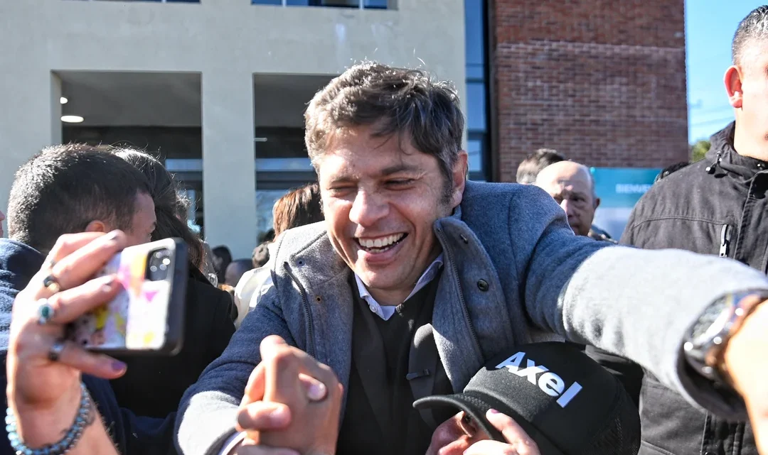 Tras el aplastante triunfo, Axel Kicillof llega a Pila y Ranchos este jueves