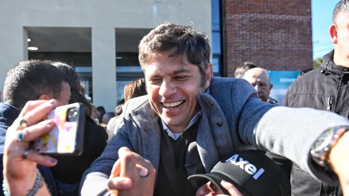 Tras el aplastante triunfo, Axel Kicillof llega a Pila y Ranchos este jueves