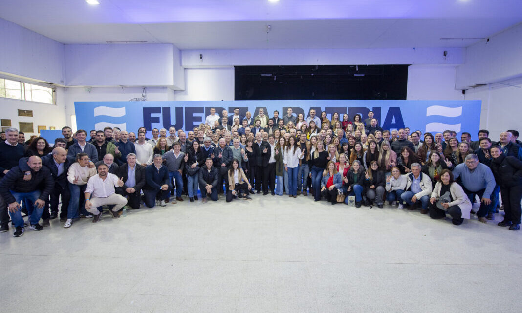 Ensenada fue el punto de encuentro: Kicillof reactiva al peronismo bonaerense rumbo a octubre